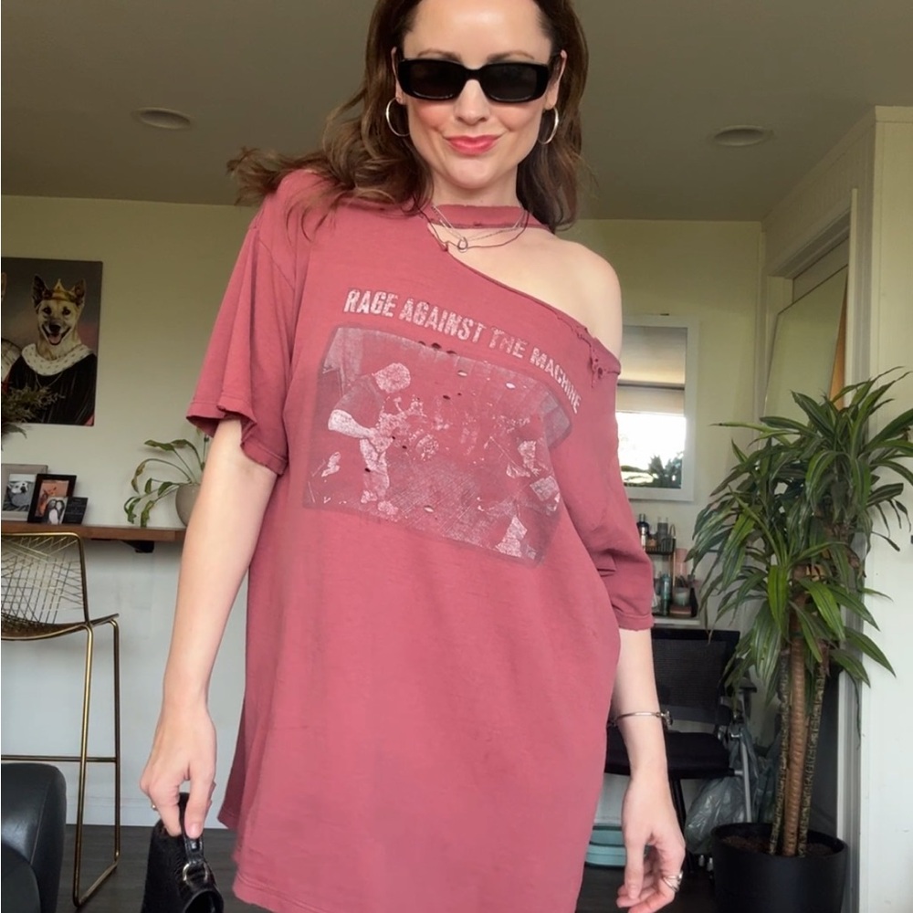 *RARE Rage T - Picture 6 of 6